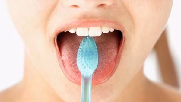 Nôn, buồn nôn khi đánh răng là dấu hiệu cảnh báo bệnh gì? - Hình 8 Non, buon non khi danh rang la dau hieu canh bao benh gi?-Hinh-8