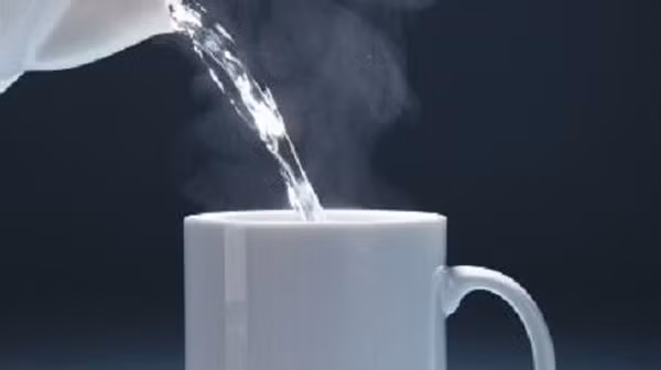 Nôn, buồn nôn khi đánh răng là dấu hiệu cảnh báo bệnh gì? - Hình 5 Non, buon non khi danh rang la dau hieu canh bao benh gi?-Hinh-5