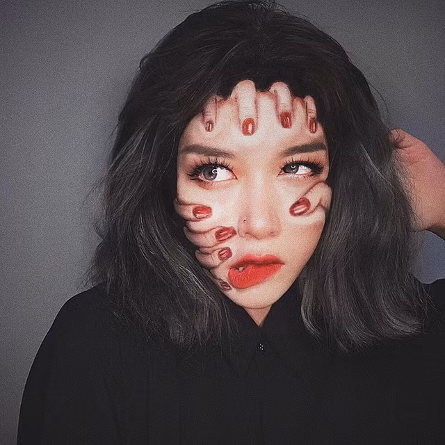 Hotgirl 9X bỗng dưng trở thành hiện tượng mạng nhờ vào tài năng này - Hình 7 Hotgirl 9X bong dung tro thanh hien tuong mang nho vao tai nang nay-Hinh-7