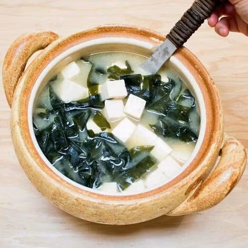 Loại rau phổ biến có hàm lượng canxi cao gấp 10 lần sữa - Hình 7 Loai rau pho bien co ham luong canxi cao gap 10 lan sua-Hinh-7