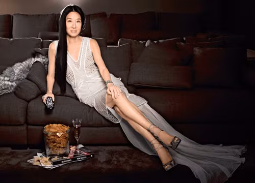 Bí quyết “phù thủy váy cưới” Vera Wang gần 74 tuổi vẫn trẻ trung - Hình 11 Bi quyet “phu thuy vay cuoi” Vera Wang gan 74 tuoi van tre trung-Hinh-11