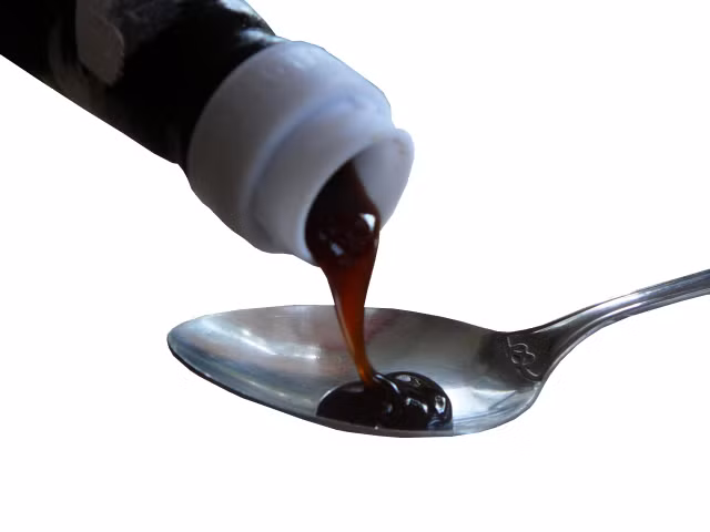 Dùng sai cách khiến dầu hào biến chất, "đầu độc" sức khỏe - Hình 4 Dung sai cach khien dau hao bien chat,