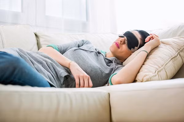 Lưu ý cách ngủ trưa không tốt, gây rối loạn hormone - Hình 6 Luu y cach ngu trua khong tot, gay roi loan hormone-Hinh-6
