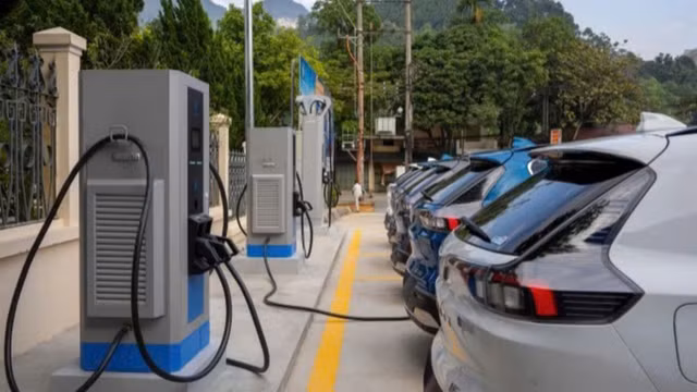 Năm 2023, ôtô và xe máy điện có thể chiếm 30% tại Việt Nam - Hình 3 Nam 2023, oto va xe may dien co the chiem 30% tai Viet Nam-Hinh-3