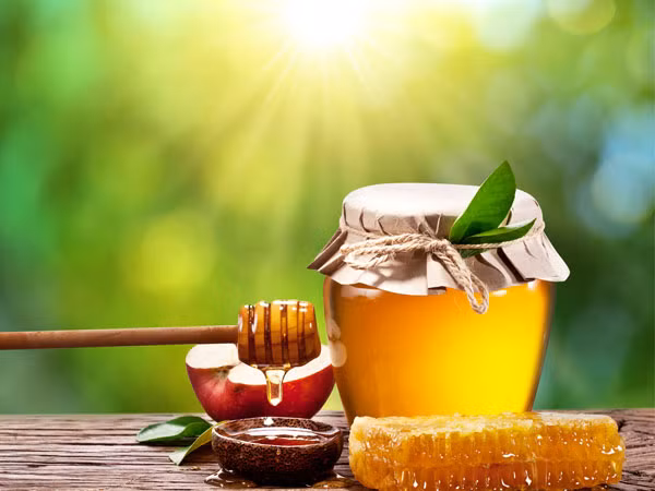 Cách phân biệt mật ong thật, giả như thế nào? - Hình 15 Cach phan biet mat ong that, gia nhu the nao?-Hinh-15