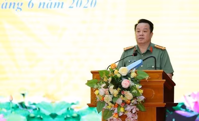 Chan dung 5 tan giam doc cong an tinh, giang ho cu de chung-Hinh-7