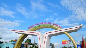 "Soi" sức khỏe nhà thầu Núi Hồng: Trụ sở Nghệ An, trúng thầu miền Tây và cú trượt dài 2025 [Kỳ 2]