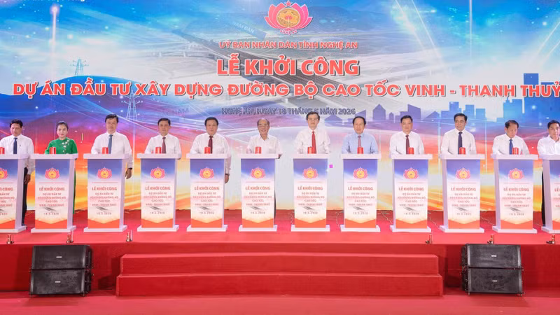 Nghệ An xây dựng cao tốc Vinh - Thanh Thủy, kết nối trọng điểm Việt Nam - Lào