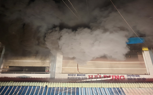 Người phụ nữ bị xuất huyết não khi nhảy khỏi căn nhà cháy Nguoi phu nu bi xuat huyet nao khi nhay khoi can nha chay