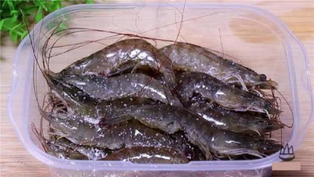 Mẹo bảo quản tôm trong tủ lạnh vừa chắc vừa ngọt - Hình 4 Meo bao quan tom trong tu lanh vua chac vua ngot-Hinh-4