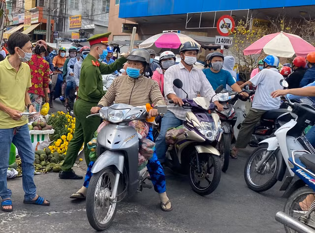 38 truong hop F1 tai Soc Trang deu am tinh voi SARS-CoV-2