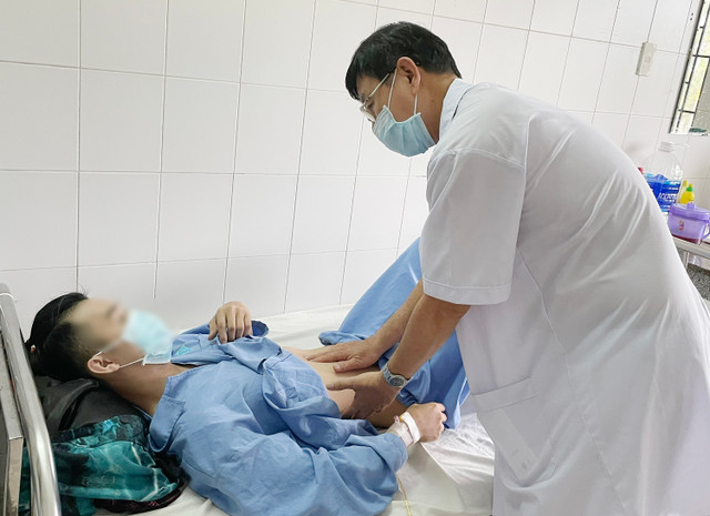 Thanh niên ở miền Tây gãy dương vật do thói quen tai hại Thanh nien o mien Tay gay duong vat do thoi quen tai hai