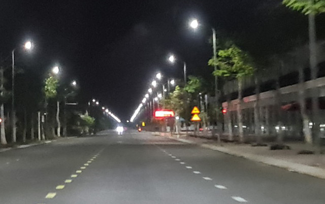 Tranh cãi về dự án 67,5 tỷ đồng thay trên 10.000 đèn LED ở Sóc Trăng - Hình 2 Tranh cai ve du an 67,5 ty dong thay tren 10.000 den LED o Soc Trang-Hinh-2