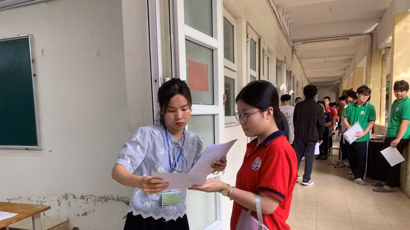 Một thí sinh vi phạm quy chế, nhiều thí sinh tự tin đạt 7-8 điểm Văn