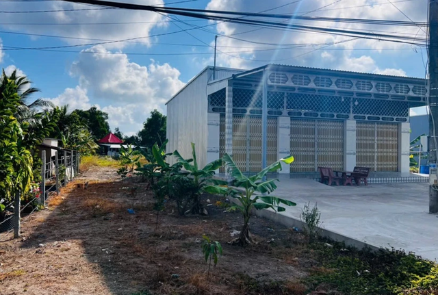 Cụ bà 93 tuổi kiện Chủ tịch huyện: Tòa buộc cấp sổ hồng Cu ba 93 tuoi kien Chu tich huyen: Toa buoc cap so hong