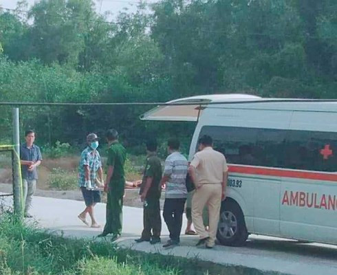 Dinh chi vu an chong bi trom dam chet, vo giang co khien ke trom tu vong
