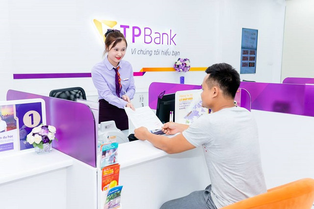 TPBank báo lợi nhuận 9 tháng 2.400 tỷ đồng nhưng cổ phiếu vẫn đi ngang TPBank bao loi nhuan 9 thang 2.400 ty dong nhung co phieu van di ngang
