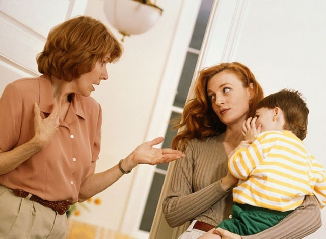 Tôi dạy con điều gì, mẹ chồng lại dạy ngược lại Toi day con dieu gi, me chong lai day nguoc lai