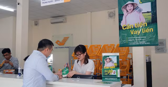Xuat hien tai he thong VNPost, FE Credit anh huong the nao den tai nguyen cua LienVietPostBank?