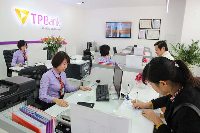 Gánh nặng nợ xấu từ cho vay mua ôtô, TienPhongBank chuyển hướng cho vay Ganh nang no xau tu cho vay mua oto, TienPhongBank chuyen huong cho vay