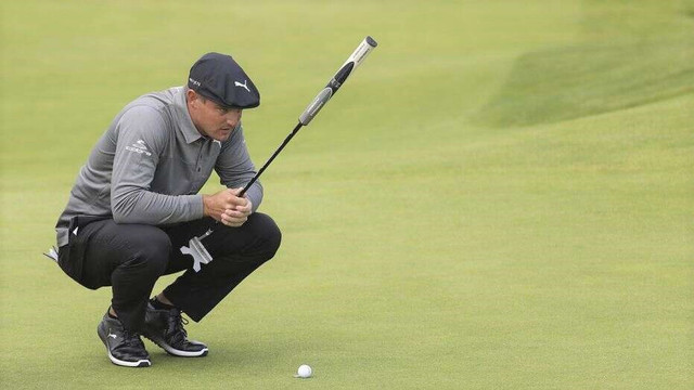 Golfer đánh chậm sẽ bị PGA Tour cho vào 'danh sách đen' Golfer danh cham se bi PGA Tour cho vao 'danh sach den'