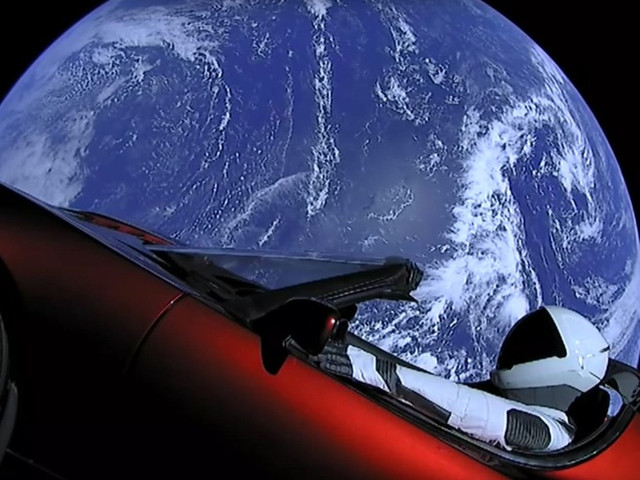 Tesla của tỷ phú Elon Musk chưa từng chi một xu cho quảng cáo - Hình 3 Tesla cua ty phu Elon Musk chua tung chi mot xu cho quang cao-Hinh-3
