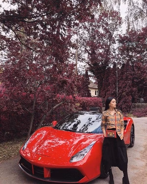 Cuoc song xa hoa cua hot girl Viet tren dat Thai voi dan sieu xe cuc pham-Hinh-7