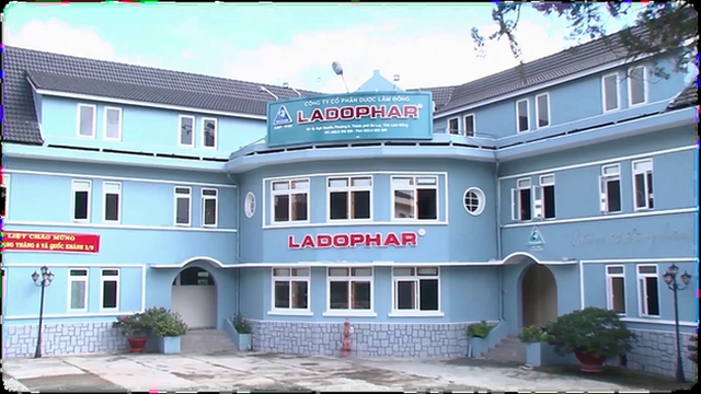 SCIC 'hạ giá' Dược Lâm Đồng sau gần 2 năm 'giằng co' với Nguyễn Kim? SCIC 'ha gia' Duoc Lam Dong sau gan 2 nam 'giang co' voi Nguyen Kim?