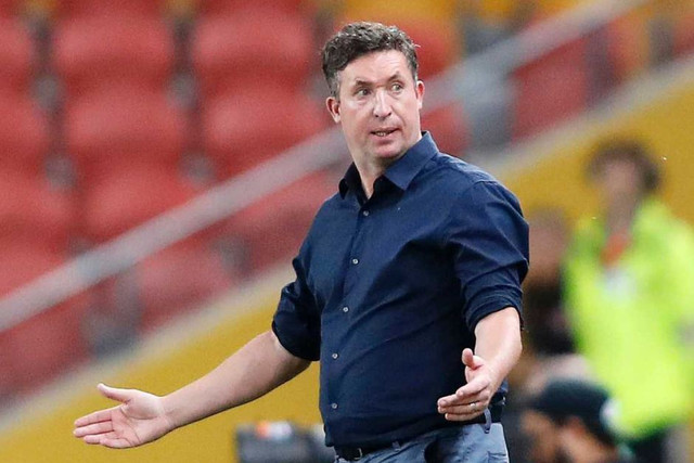 10 danh thủ giàu lên sau khi chia tay bóng đá - Hình 4 10 danh thu giau len sau khi chia tay bong da-Hinh-4