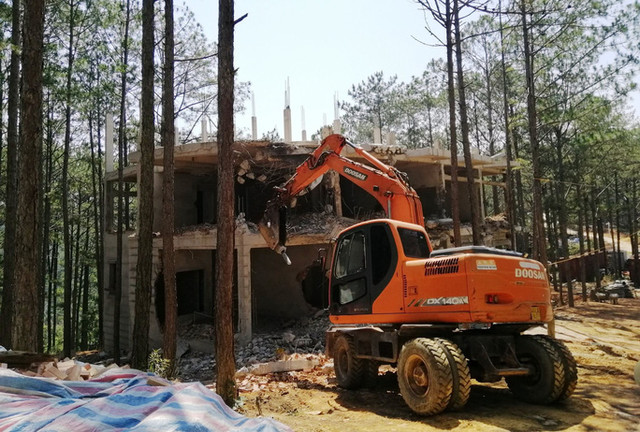 Da Lat cuong che khu nghi duong cao cap 'bam nat' ho Tuyen Lam-Hinh-6