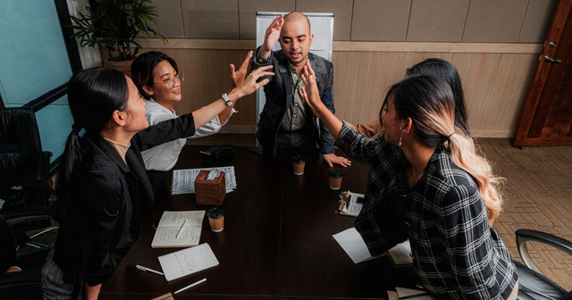 Cải cách doanh nghiệp nhà nước: Xem xét thuê lãnh đạo ngoại quốc Cai cach doanh nghiep nha nuoc: Xem xet thue lanh dao ngoai quoc