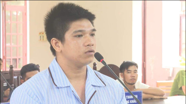 Thanh niên chém chết người trông coi tiệm game bắn cá Gia Bảo 68 vì bị đòi nợ Thanh nien chem chet nguoi trong coi tiem game ban ca Gia Bao 68 vi bi doi no