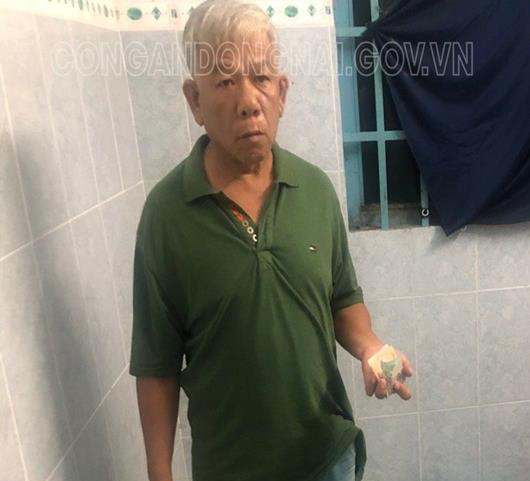 Chủ quán cà phê cho nữ tiếp viên bán dâm với giá 700 ngàn đồng/lượt Chu quan ca phe cho nu tiep vien ban dam voi gia 700 ngan dong/luot