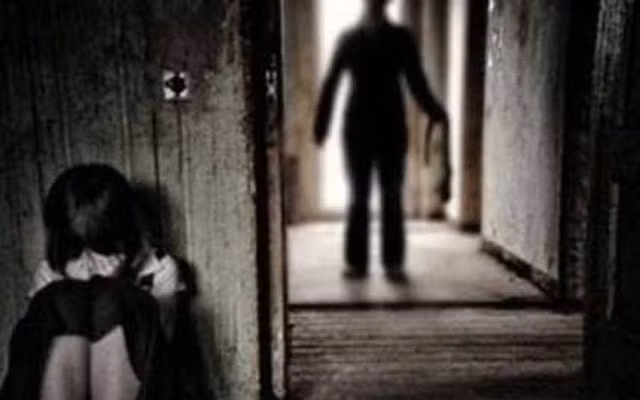 Nam nhân viên khách sạn dâm ô nhiều bé gái ở công viên vùng ven Sài Gòn Nam nhan vien khach san dam o nhieu be gai o cong vien vung ven Sai Gon