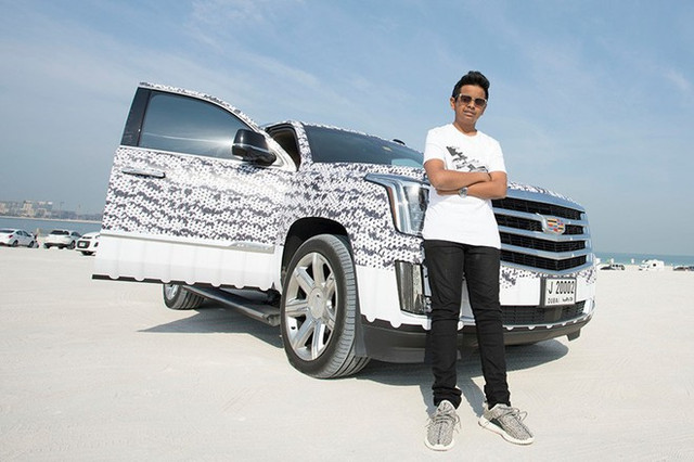 Ngoài tay chơi giày nổi tiếng, rich kid 10X Dubai còn sở hữu vườn thú mini - Hình 15 Ngoai tay choi giay noi tieng, rich kid 10X Dubai con so huu vuon thu mini-Hinh-15