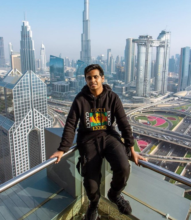 Ngoài tay chơi giày nổi tiếng, rich kid 10X Dubai còn sở hữu vườn thú mini - Hình 2 Ngoai tay choi giay noi tieng, rich kid 10X Dubai con so huu vuon thu mini-Hinh-2