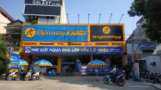 Nợ vay của Thế giới Di động tăng lên hơn 10.000 tỷ đồng No vay cua The gioi Di dong tang len hon 10.000 ty dong