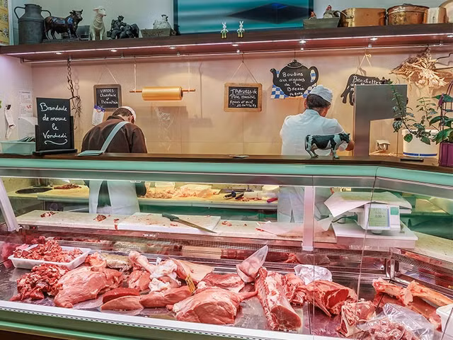 Gia heo hoi hom nay 30/12: Ham da tang, giu muc 90.000 dong/kg