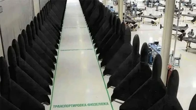 Phương Tây tiếp tục ngạc nhiên khi Nga “phóng mãi chưa hết tên lửa” 