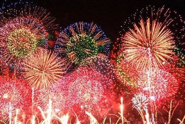 Người dân được bắn pháo hoa không tiếng nổ trong dịp cưới hỏi, sinh nhật Nguoi dan duoc ban phao hoa khong tieng no trong dip cuoi hoi, sinh nhat