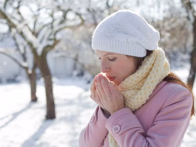 Một trong những cách độc lạ để đốt cháy calo giúp giảm cân hiệu quả đó chính là tiếp xúc với nhiệt độ lạnh. Ảnh: baogiaothong.