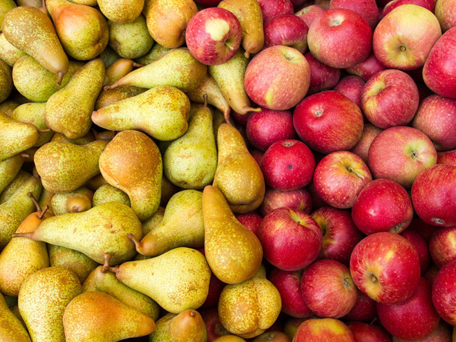 Những loại trái cây này cũng chứa hàm lượng nước cao, có thể giúp dễ tiêu hóa và ngăn ngừa táo bón. Ảnh: thanhnien.