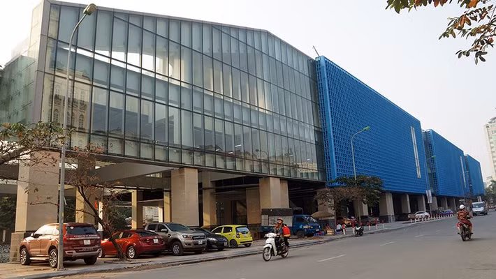 Nhà ga cuối Cát Linh cơ bản đã hoàn thành.