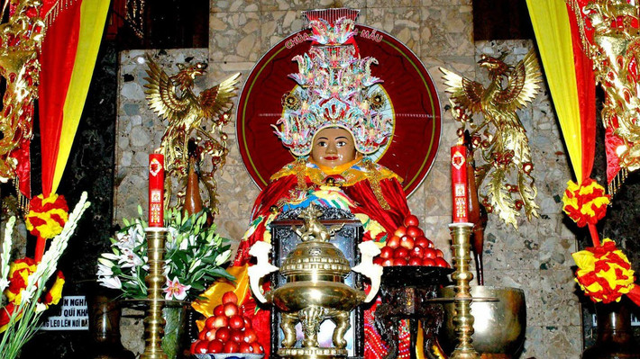 Tượng Bà Chúa Kho.