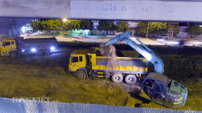 Công việc này của các công nhân bắt đầu từ 20h hôm trước và kết thúc lúc 5h sáng ngày hôm sau.