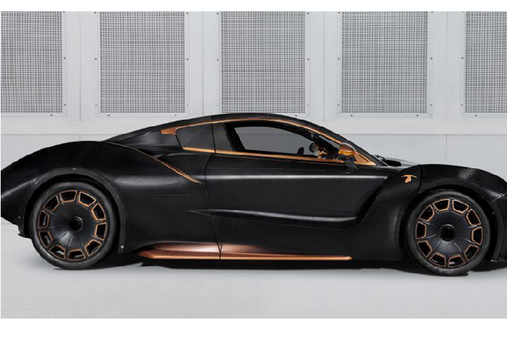 “Tôi là một người chú trọng đến chi tiết và tôi yêu những màu sắc có thể khiến bạn trở nên phấn chấn. Carmen Boulogne là một mẫu xe có sức hút khó cưỡng lại”. Ừm, có tiền thì nói gì cũng đúng. Giá xe Carmen Boulogne đang được chào bán tương đương khoảng 42 tỷ đồng.