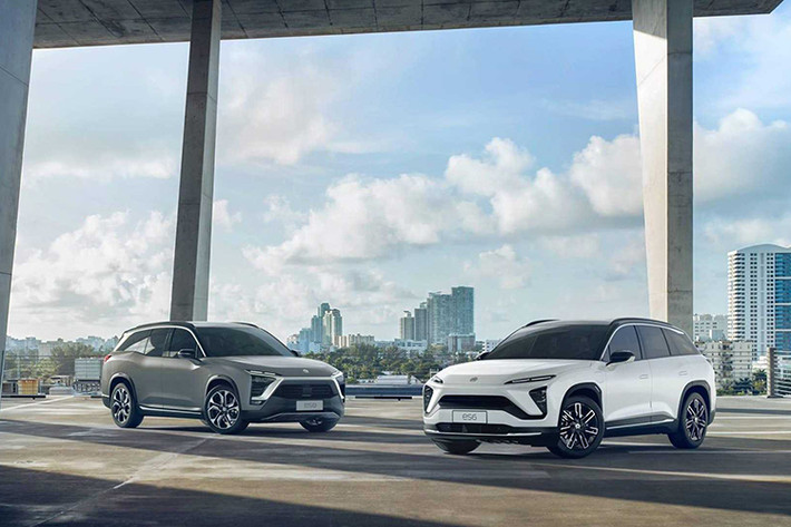 Cuối cùng, Nio EC6 có lắp đặt phần cứng Nio Pilot, bao gồm một con chip Mobileye EyeQ4 với 23 bộ cảm biến. Nio Pilot hỗ trợ hơn 20 tính năng được thiết kế để xử lý các tình huống giao thông thường gặp ở Trung Quốc. Hệ thống tân tiến này có thể nâng cấp theo thời gian thông qua hình thức từ xa firmware-over-the-air (FOTA).