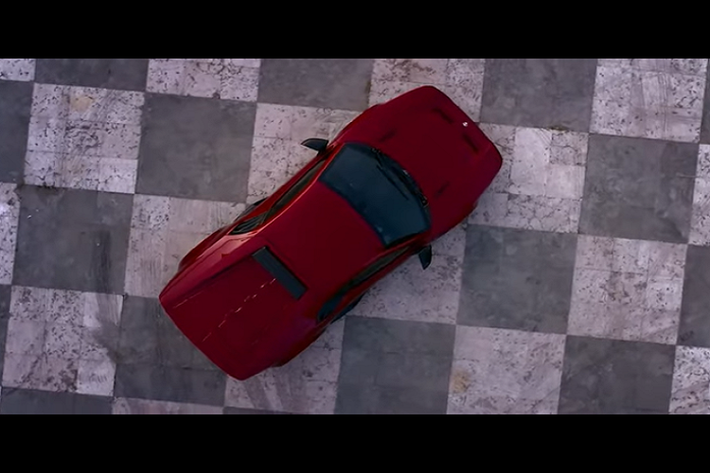 Kết nối với một hộp số ly hợp kép 7 cấp và hệ thống Haldex AWD kiểm soát điện tử, khối động cơ V10 có thể đẩy Panther ProgettoUno từ 0 – 100 km/h trong chỉ 3,1 giây trước khi đạt tốc độ tối đa 325 km/h.