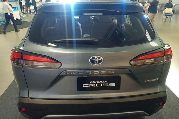 Chiếc SUV cỡ trung được trang bị hệ thống treo trước độc lập MacPherson, trong khi phía sau xe sử dụng hệ thống treo dạng thanh xoắn, mang đến cho xe vận hành linh hoạt và cảm giác lái chắc chắn.