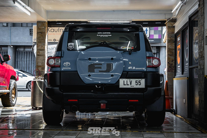 Tuy vậy, điều đó cũng không ngăn được một đơn vị nhập khẩu tư nhân tại Việt Nam nhập về với giá 3,8 tỷ đồng đầu năm nay và một hãng độ tên Atoy Customs tại Philippines đưa cái tên này danh mục đầu tư của mình.